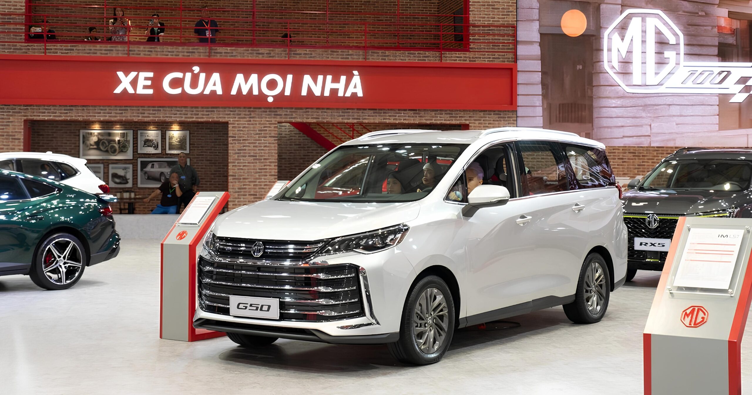 MG G50 1 MG-G50-màu-bạc-min