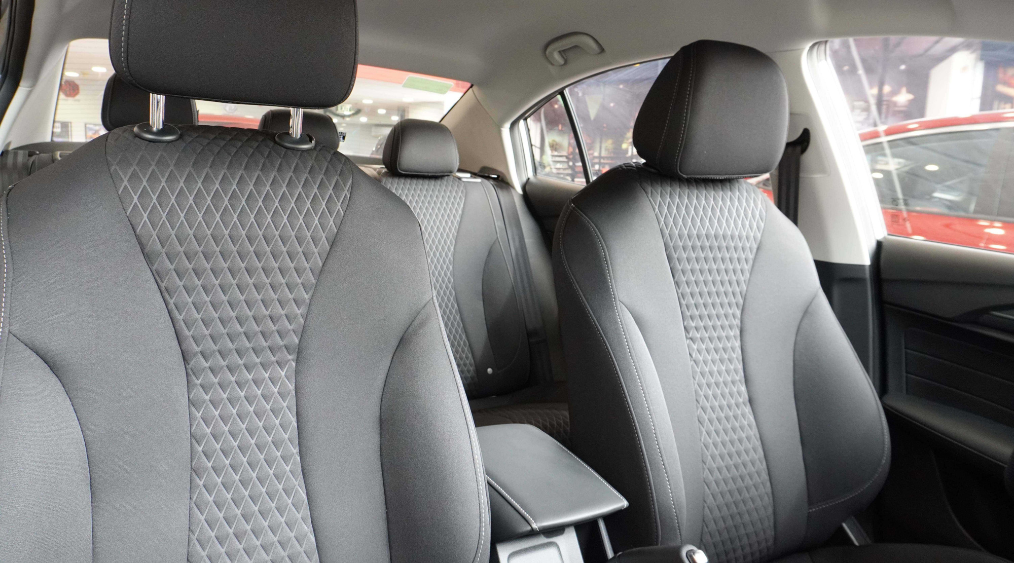 Đánh giá Ưu, nhược điểm của MG5 MT; Giá cạnh tranh có đủ hấp dẫn khách hàng Việt Nam? 5 New MG5 MT - MG SG TPHCMDSC00832